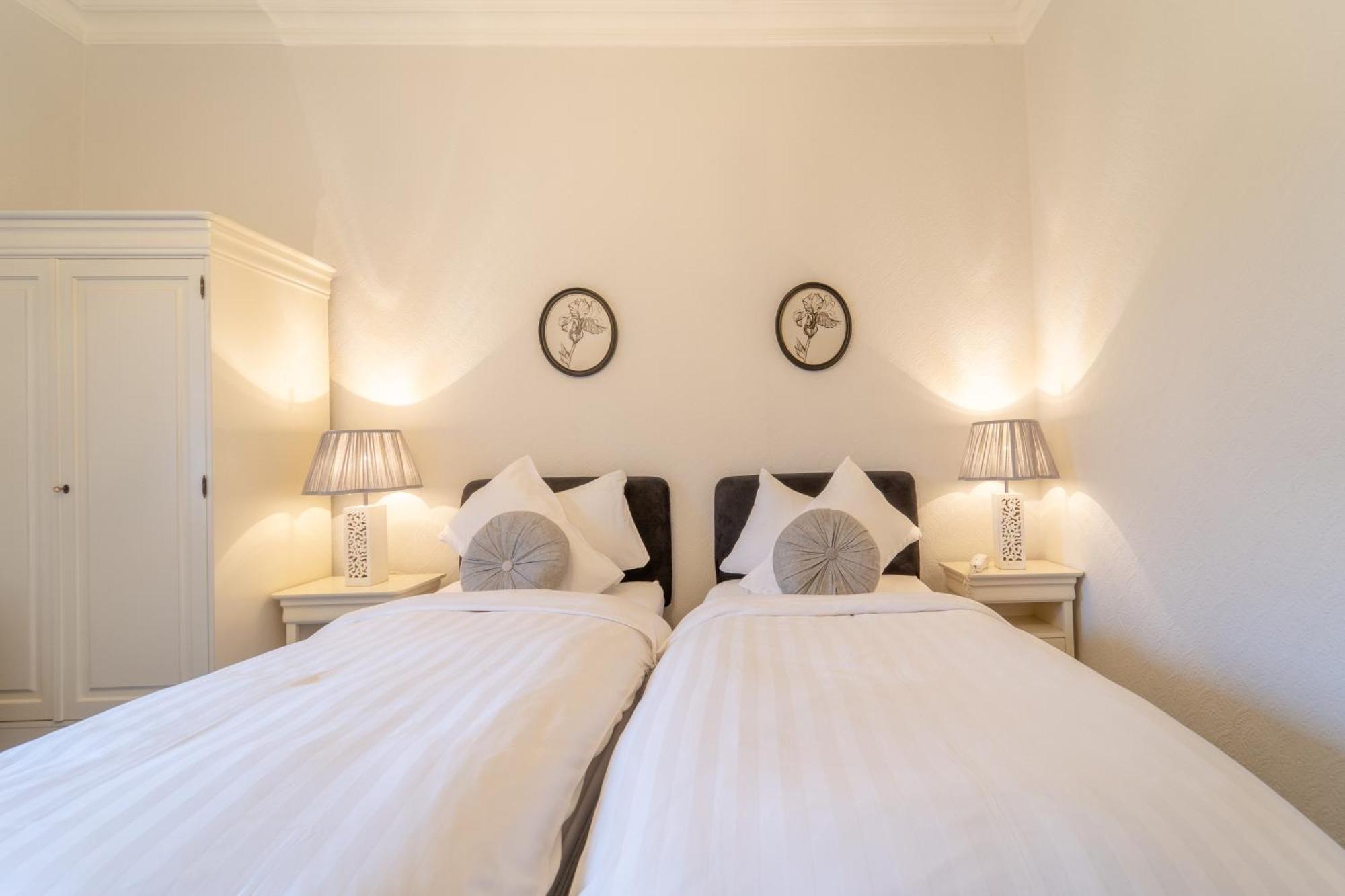 Bankton House Hotel Livingston Ngoại thất bức ảnh